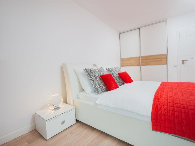 Apartamenty Design Centrum-Garbary Street Poznań Buitenkant foto