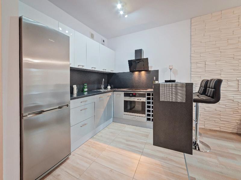 Apartamenty Design Centrum-Garbary Street Poznań Buitenkant foto