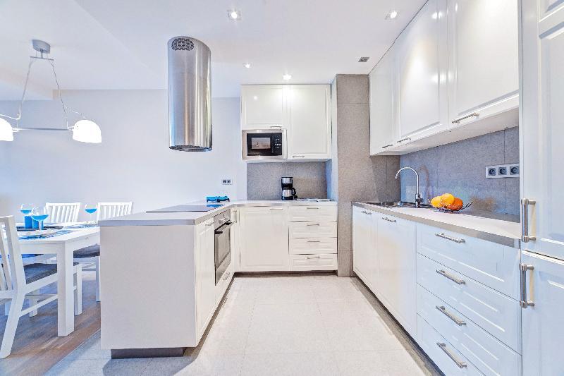 Apartamenty Design Centrum-Garbary Street Poznań Buitenkant foto